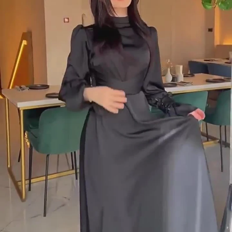 2025 ฤดูใบไม้ร่วงซาตินผู้หญิงชุดยาวสีดําชุดราตรี Lace Up โคมไฟ Elegant หญิงใหม่แฟชั่นพรรค Vestidos สุภาพสตรี