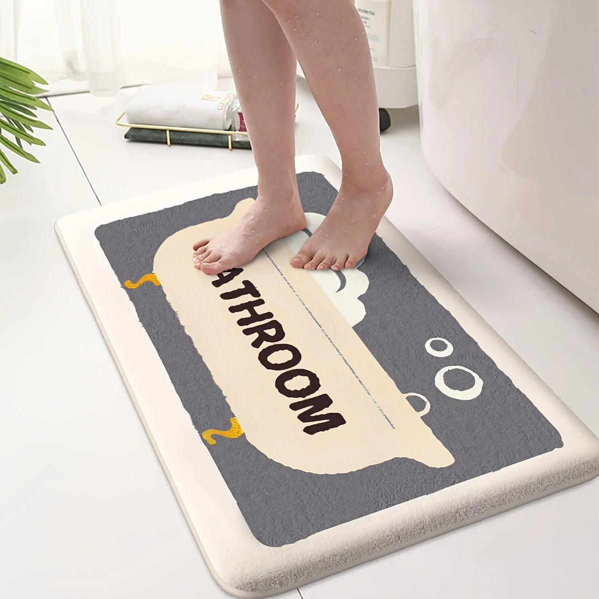 Cartoon Flannel Bath Mat, Household Bathroom Absorbent Mat, Non-Slip Bathroom Mat, Entryway Rug