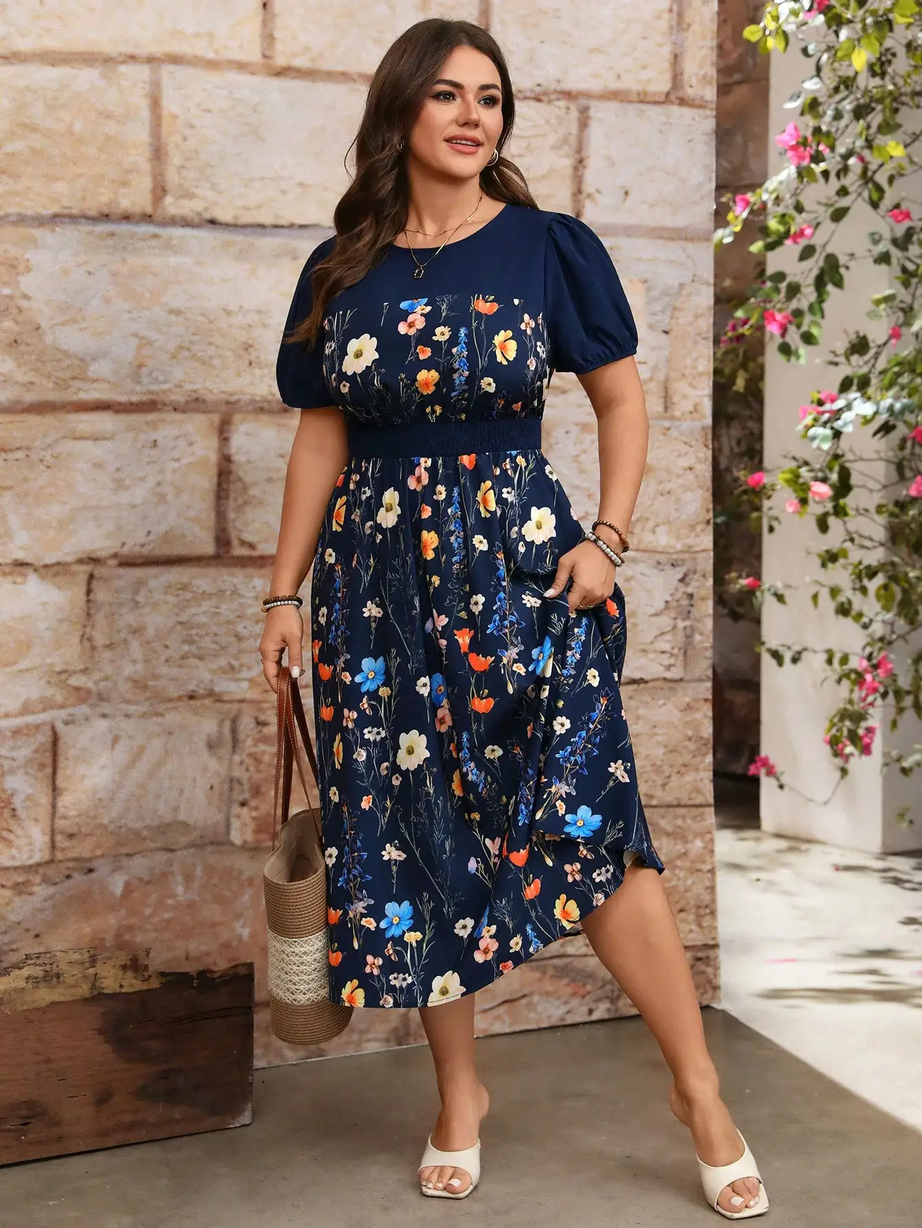 

Plus Size Floral Print Round Neck Lantern Sleeve Flared Midi Dress Casual Boho Vacation