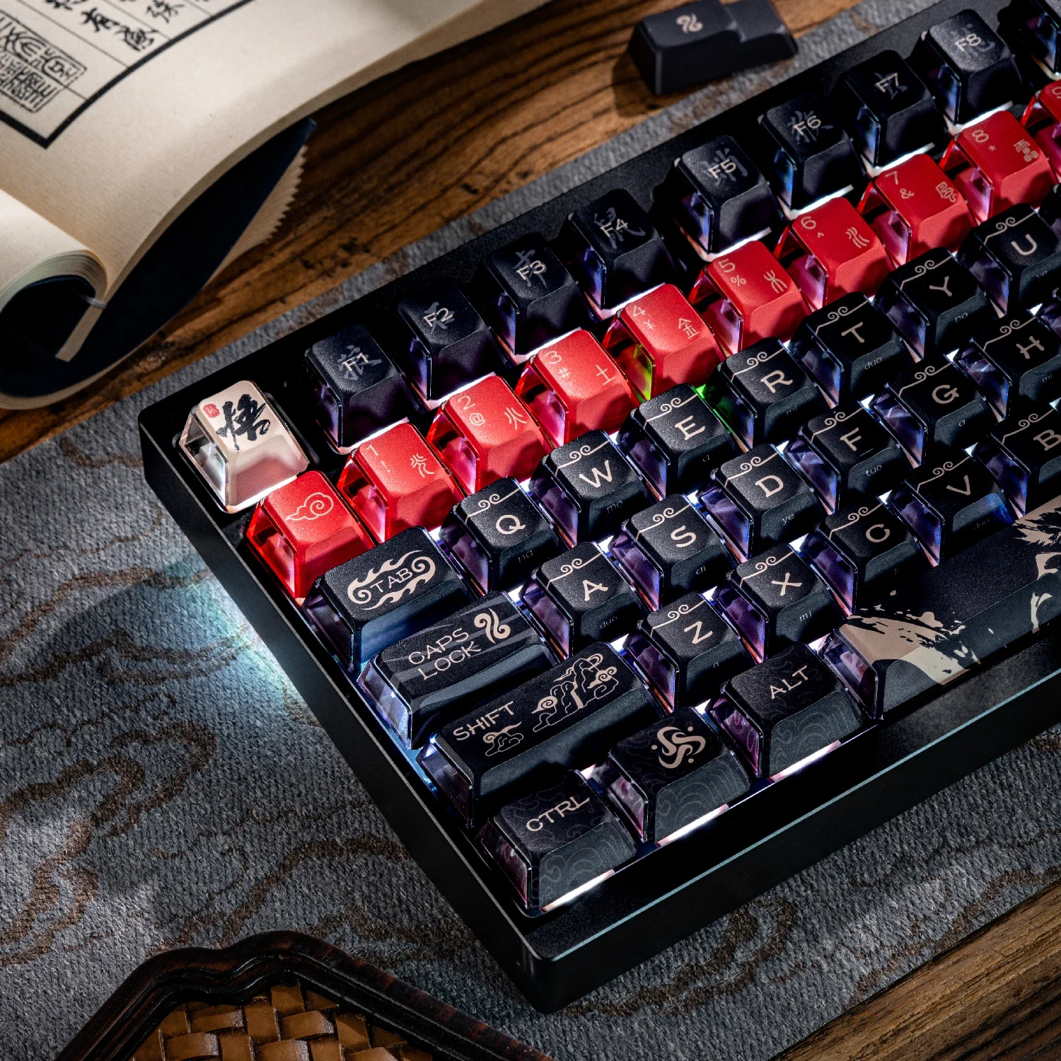 copritasto-con-asse-magnetico-con-trasmissione-della-luce-a-tre-lati-pbt-sublimazione-termica-tastiera-notturna-personalizzata-diavolo-rog