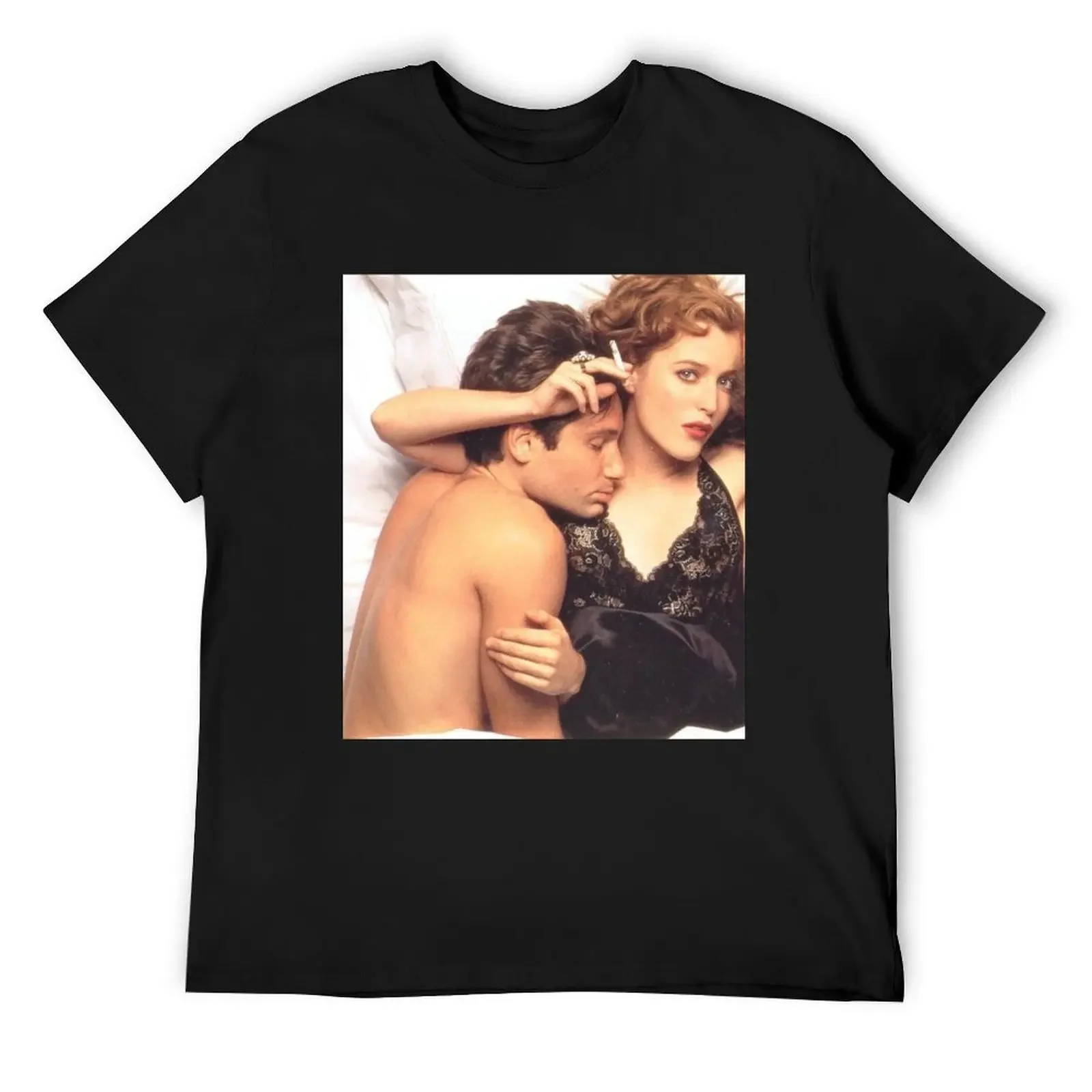 

Scully and Mulder T-Shirt vintage graphic tee anime tshirt oversized graphic tee Anime t-shirt mens fashion