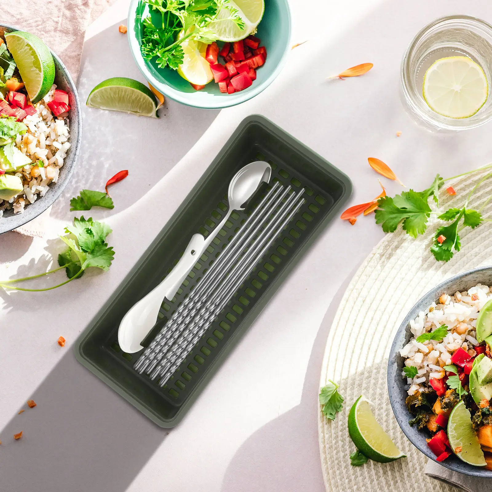 Contemporary Dustproof Cutlery Box Plastic Chopsticks Organizer Kitchen Utensil Storage Case Cutlery Box Household Utensil Case