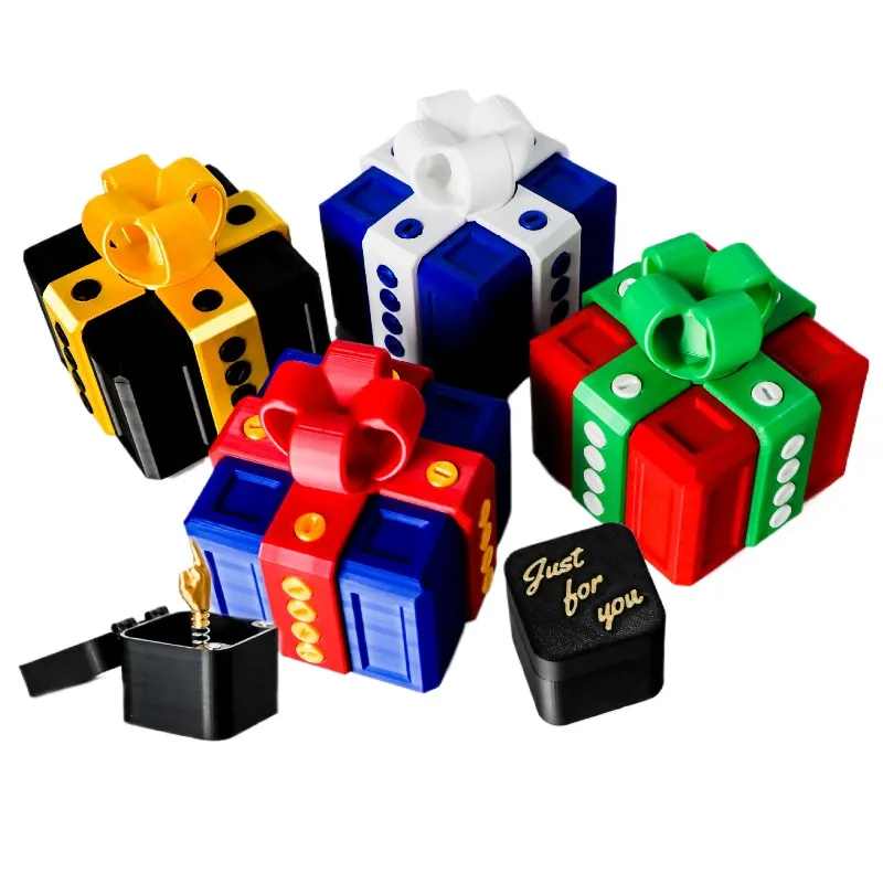 صندوق هدايا عيد الميلاد مع إصبع متوسط مخفي داخل مزحة ممتعة ديكور منزلي مبتكر هدية مفاجئة منبثقة