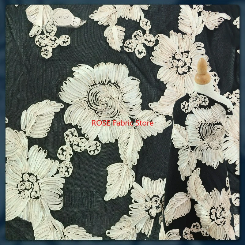 

1-ярдовая 3D цветочная кружевная сетчатая вышитая ткань для платья, одежды, дизайнерская ткань ручной работы «сделай сам»