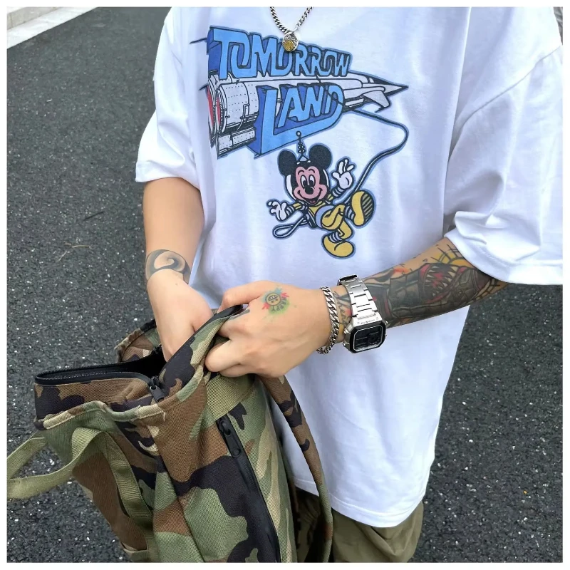 

Новая летняя футболка с принтом Микки с героями мультфильмов 2025 года — это свободный и модный парный топ с короткими рукавами для мужчин и женщин 13