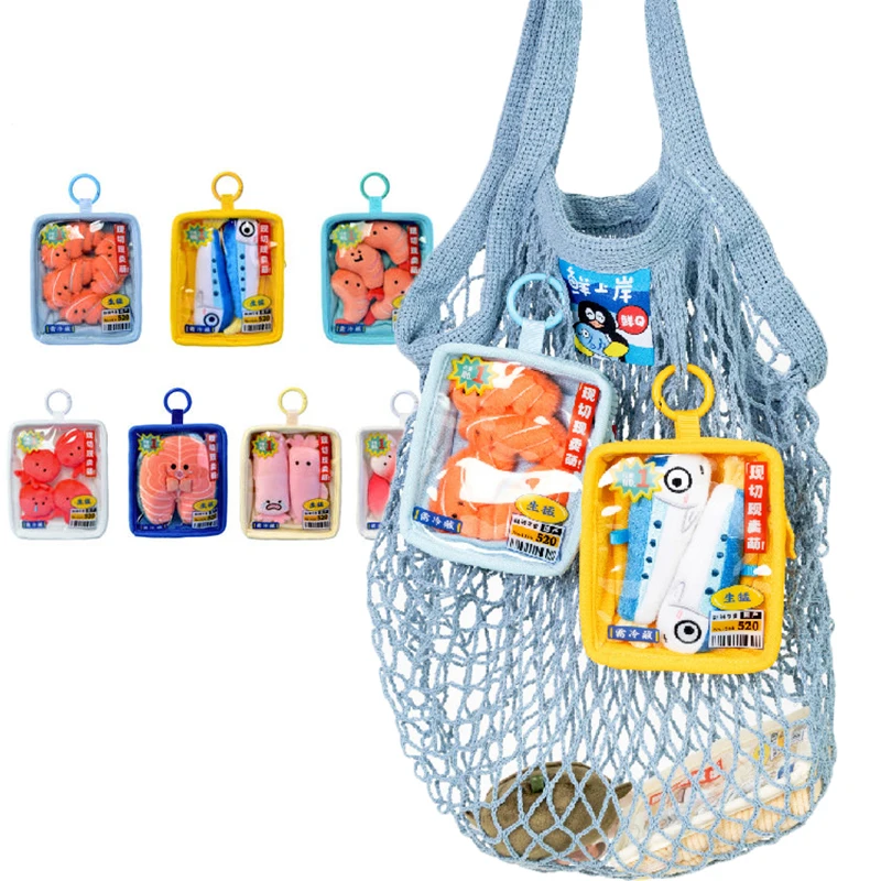 novos-brinquedos-de-pelucia-criativos-de-10cm-em-formato-de-frutos-do-mar-mini-salmao-sardinha-e-polvo-engracados-pelucias-fofas-para-chaveiros-de-bolsa-e-decoracao-de-restaurantes