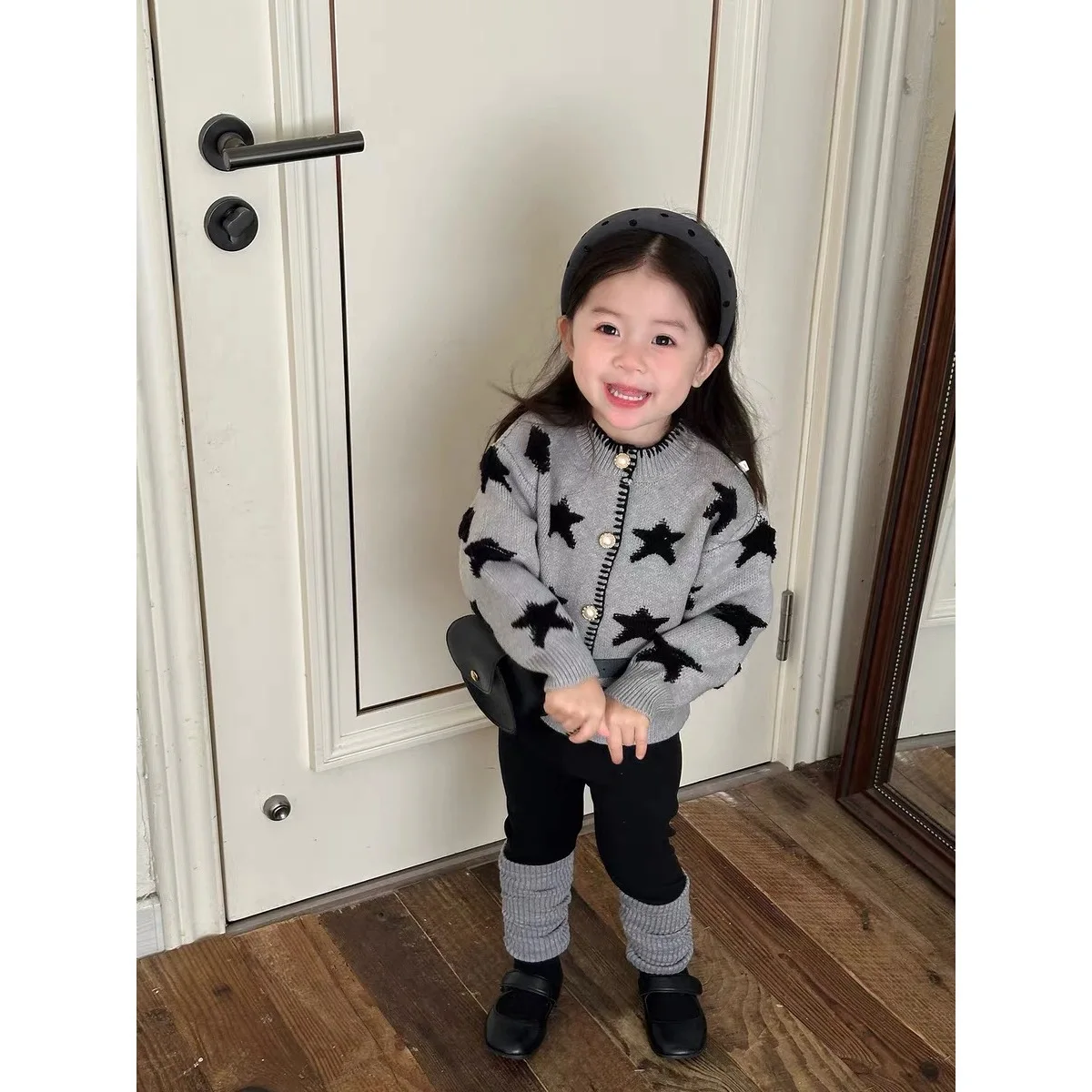 

Girls' Five-Pointed Star Sweater Set Sweet Fashionable Knitted Cardigan Leggings Combo for Spring Autumn Children's Outfit