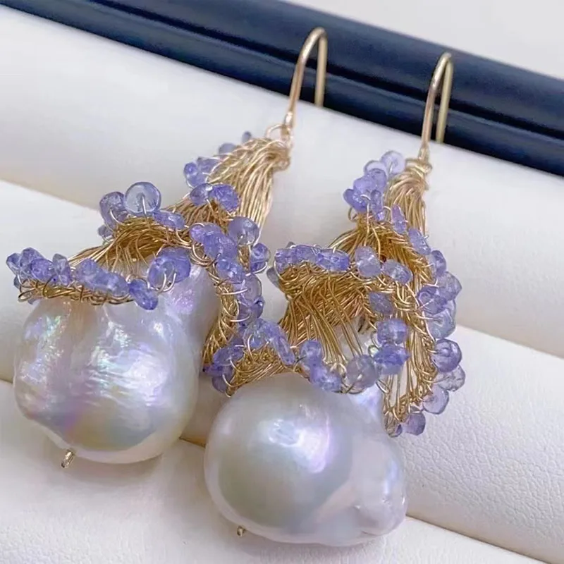 

Aurora slightly flawed natural baroque pearl ancient woven earrings foreign trade hot natural pearl earrings female wholesale