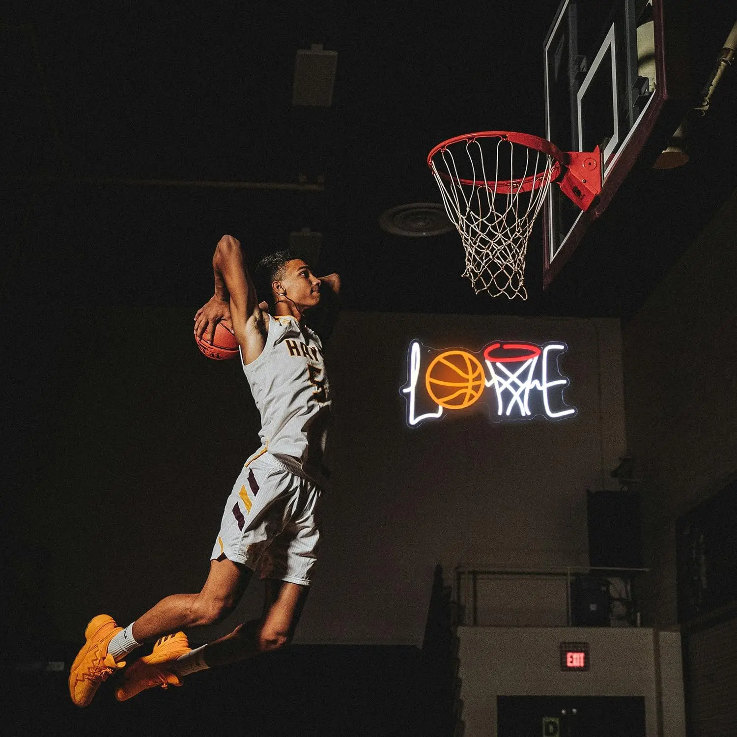 Love Basketball Neon Sign USB Dimmable Basketball Hoop LED Neon Light for Bedroom Sport  Man Cave Game Room Party Decor Gift