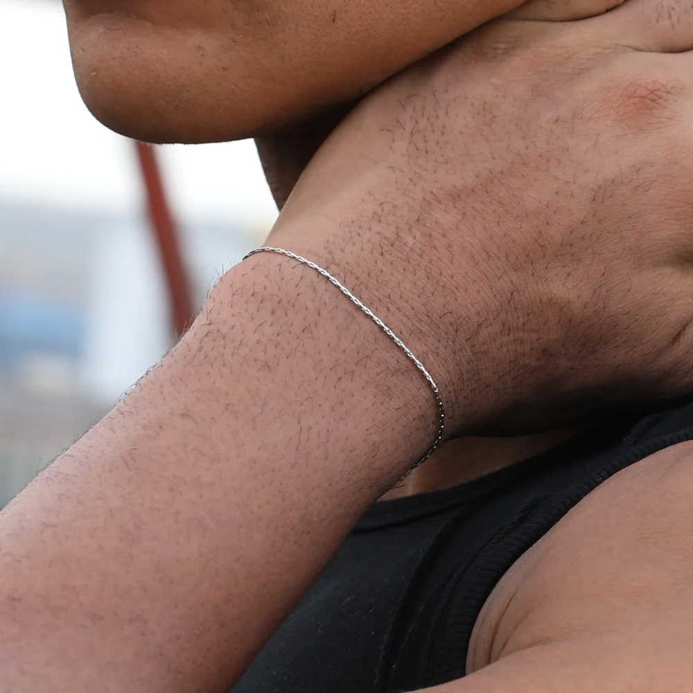 1mm Goldfarbenes Edelstahl-Hammerkettenarmband für Männer, Hip-Hop-Silberfarbener Schmuck, Modisches Damenarmband-Zubehör – Detail 4