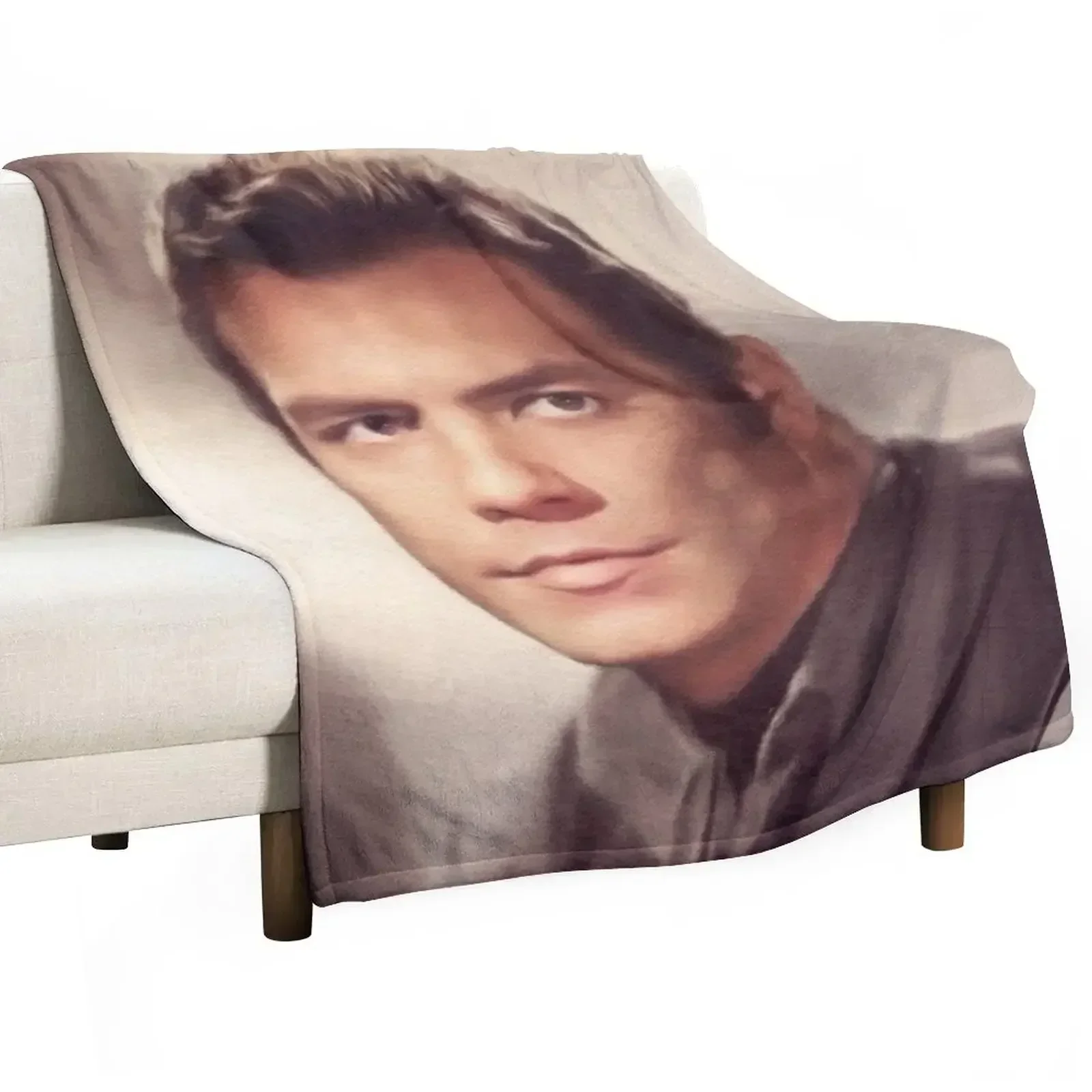 

Pernell Roberts, Movie Legend Throw Blanket Stuffeds Flannels Large Decoratives Blankets