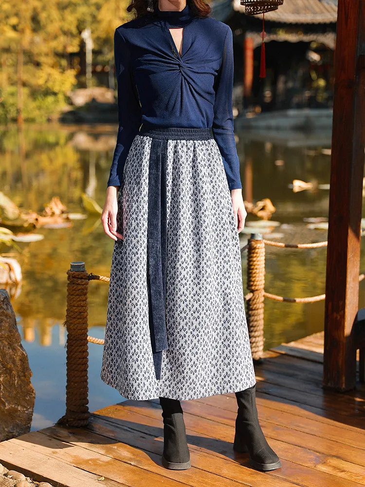 

Оригинальный дизайн Yang Li: Новая китайская этническая юбка миди с цветочной вышивкой и эластичным поясом для весны, осени и зимы