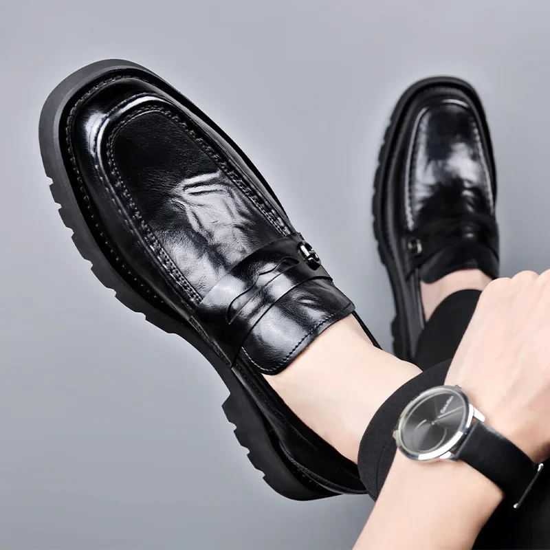 2024 Fashion British Style Retro Large Size Men\'s Loafers Spring Autumn Design New Thick Soled Leather Slip-on Men\'s Dress Shoes