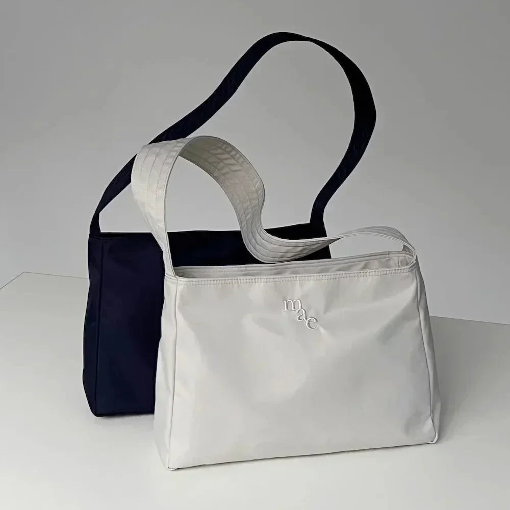 Bolsa tote de moda estilo coreano, bolsa bordada de nylon nas axilas para bolsa de ombro simples feminina