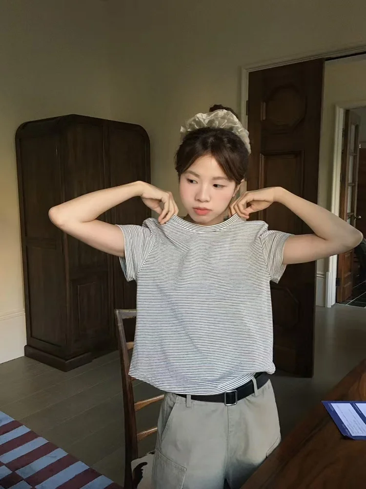 

Повседневная футболка ort Sve, женская моющийся подол, дуговой дизайн, универсальный свободный крой, летний круглый топ с принтом против морщин