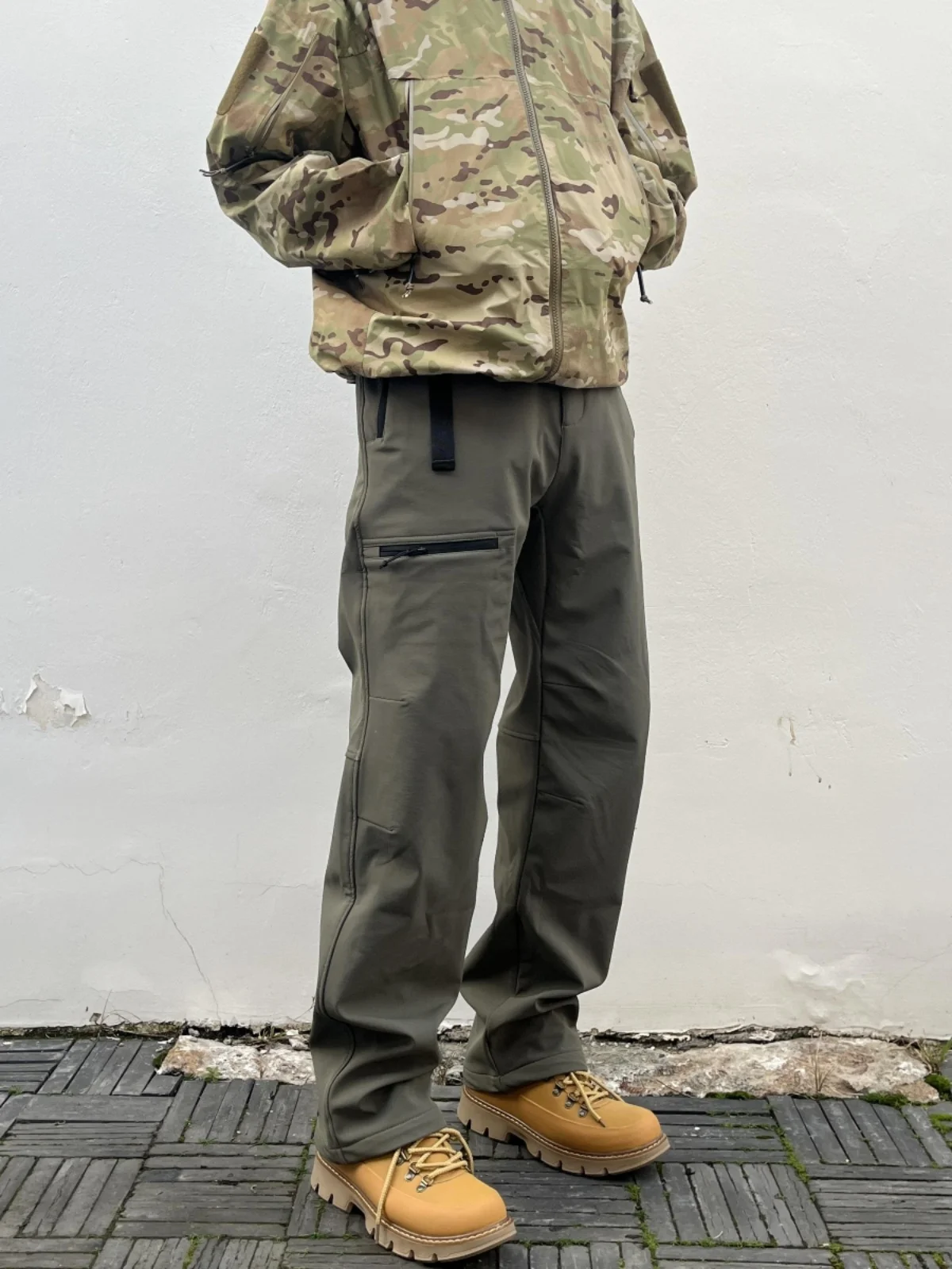 

AUTICUP American Sle Tee-Proof Fce-Lined Outdoor Hard Man Pure Color Gamma Mountain Climbing Casual Pants 3D Tailoring...