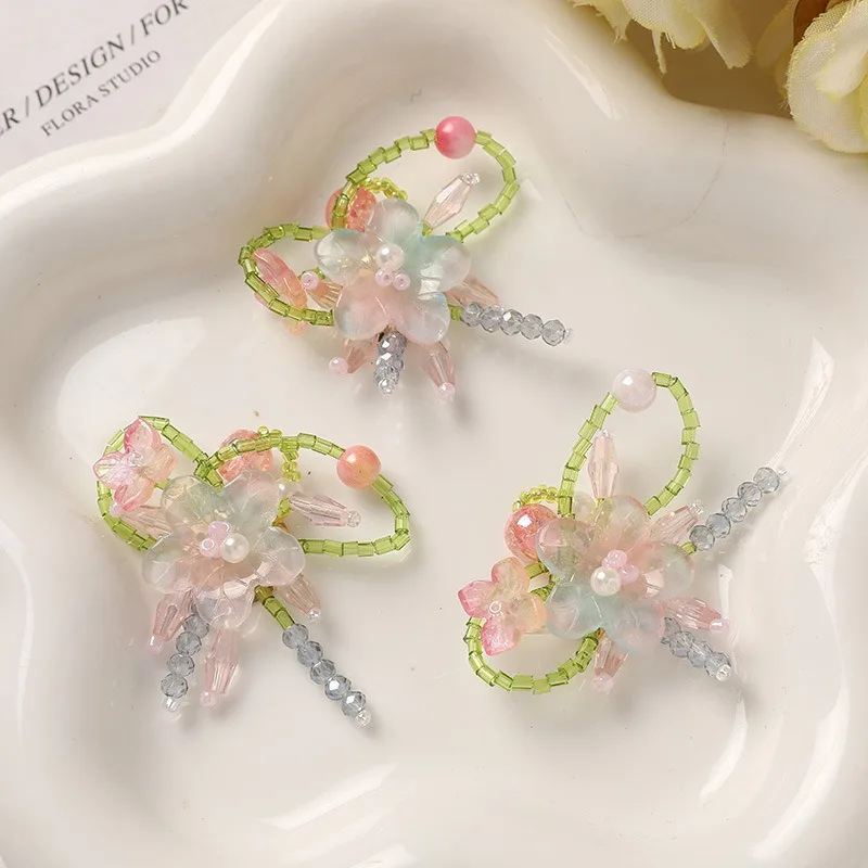 1 Piece Gradient Mint Green Glass Flower Shoe Clip for Clogs Handmade Beaded Summer Forest Fresh Lightweight Sparkly Premium