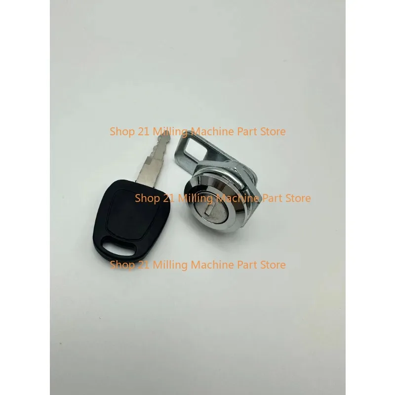 NEW Cab Door Lock Handle Assembly Fit For Daewoo Doosan DH55 Excavator