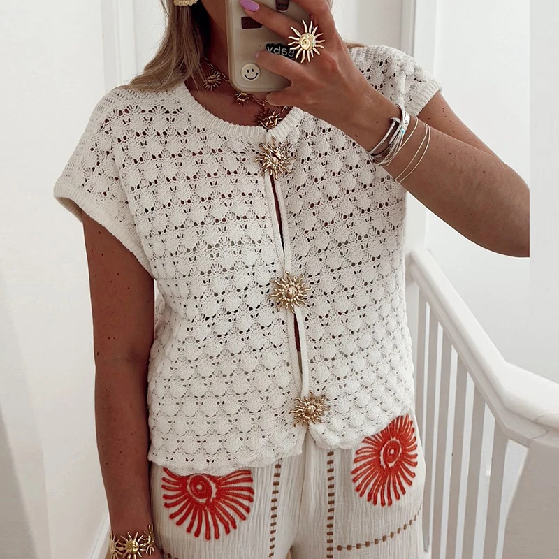 

New Summer Knitted Sweater Shirt Women Elegant Round Neck Hollow Short Sleeved Cardigan Tops Retro Women Fashion T-Shirt