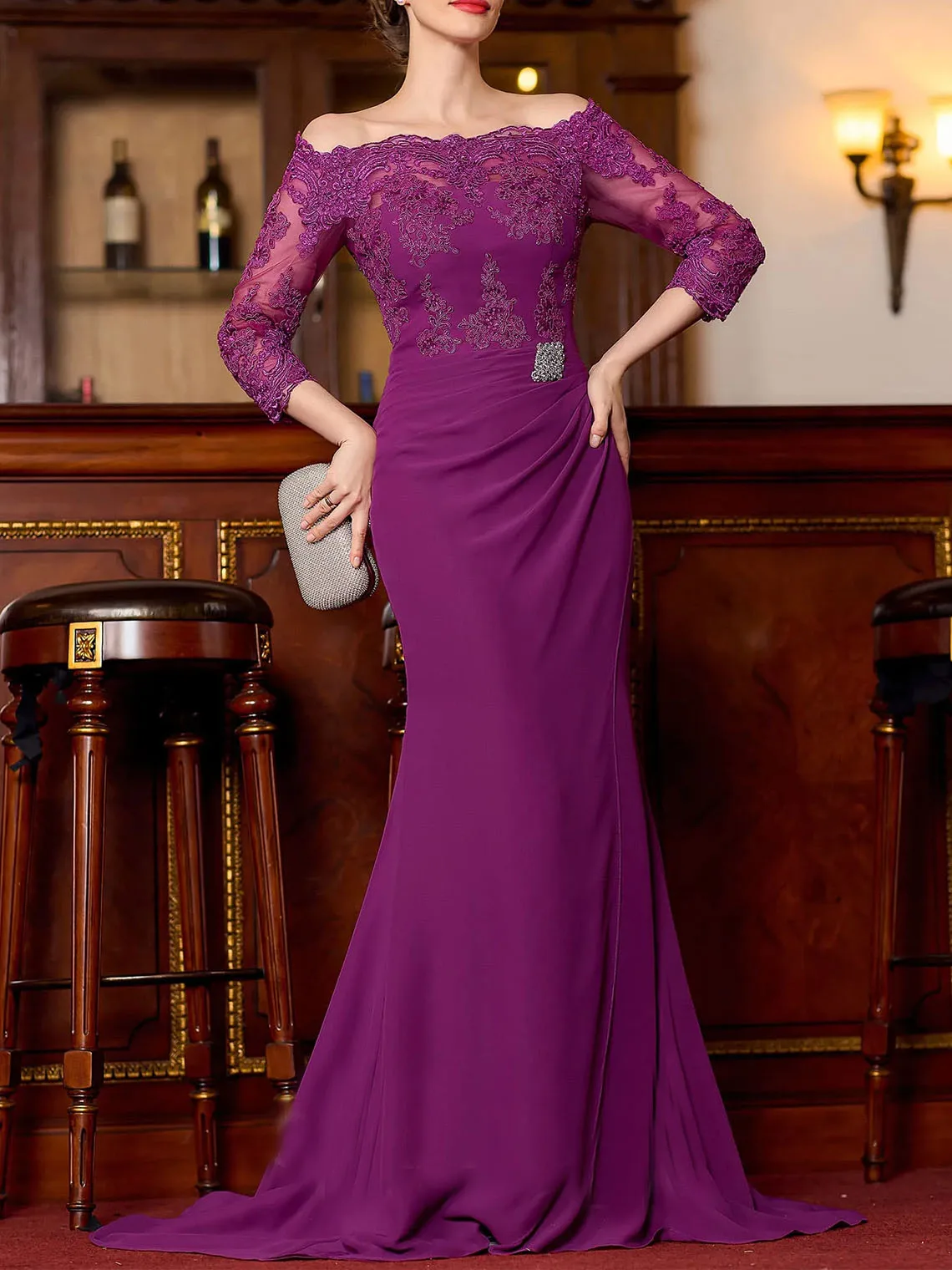 

Elegant Off-the-Shoulder 3/4 Sleeves Chiffon Sheath Mother of the Bride Dress Ruffles Appliques Sweep Train 2025 Free Customized