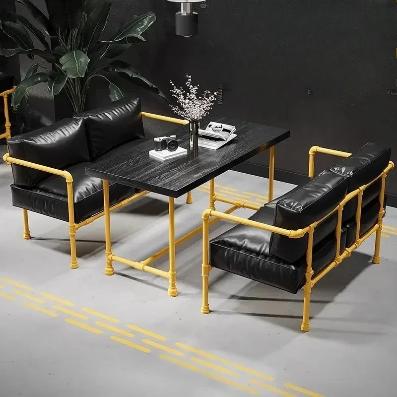 Modern Industrial Creative Iron Table and Chair Set for Tea Coffee Barbecue Shops for Restaurant Use