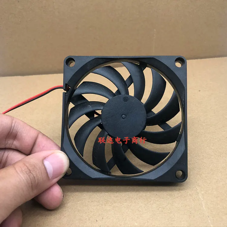Ultra-Thin Quiet USB-Powered 8cm Cooling Fan for Delta 8010 5V 0.30A Router