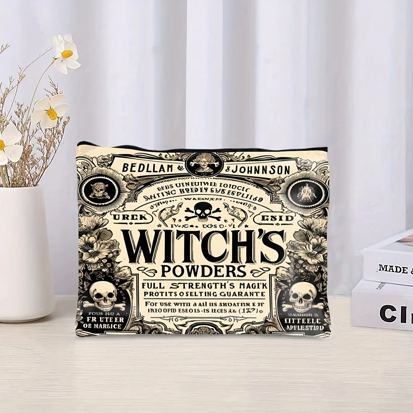 1pc Vintage Witch Makeup Bag - Gothic Witchy Organizer with Potion-like Floral patterns, Compact Travel Cosmetic Case for Women