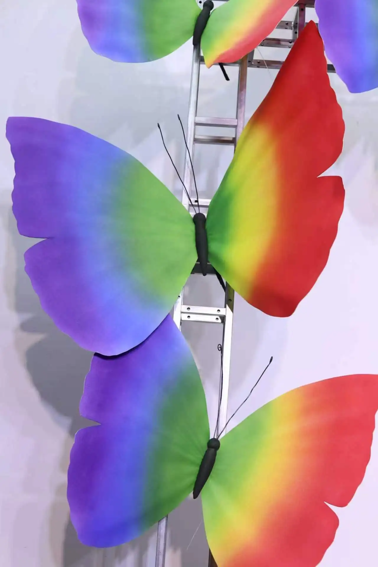 

3D Colorful Giant Waterproof Foam Butterfly Wedding DIY EVA Butterflies Road Guide Birthday Party Decoration Photography Props