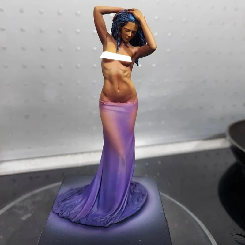 1/24 75mm 1/18 100mm Resin Model Kits Mature Women  Figurine Unpainted Sculpture No Color 574
