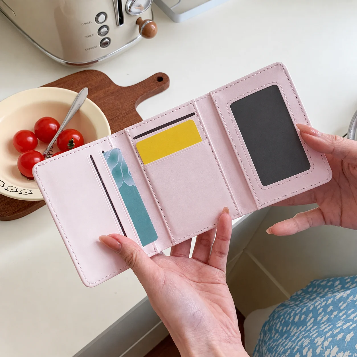 Trifold Compact Wallet Lightweight Travel Card Holder Purse Women'S Pu Wallet Cute Embossed Pattern Wallet For School Shopping