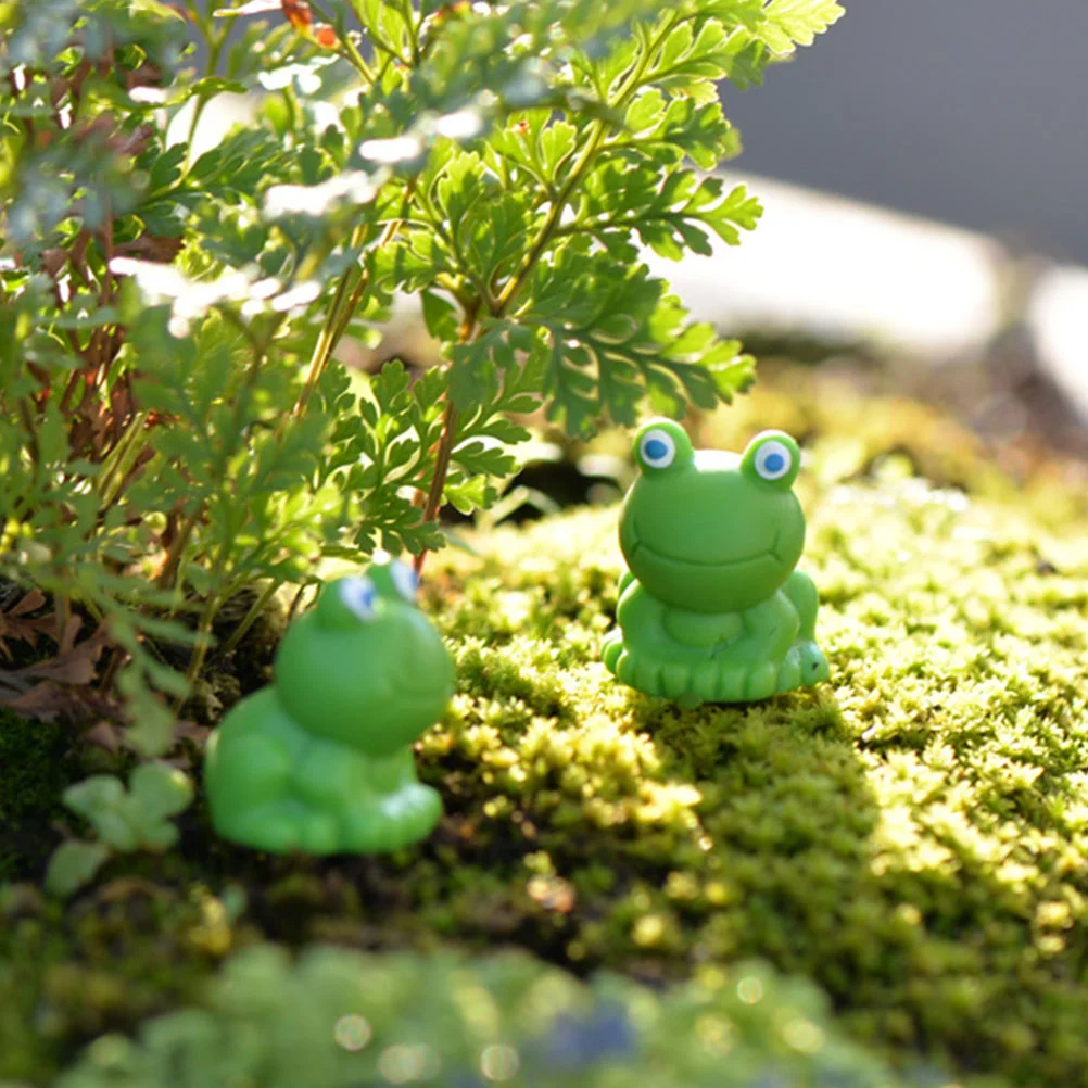 15 Pcs Micro Landscape Frog Living Room Decoration Garden Miniature Ornaments Imaginative Space Frogs Resin