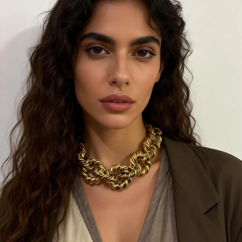 

New Brand Round Circle Hip Hop Metal Necklace Gold Color Collar Necklaces For Women Party Choker Punk Rock Chunky Jewelry