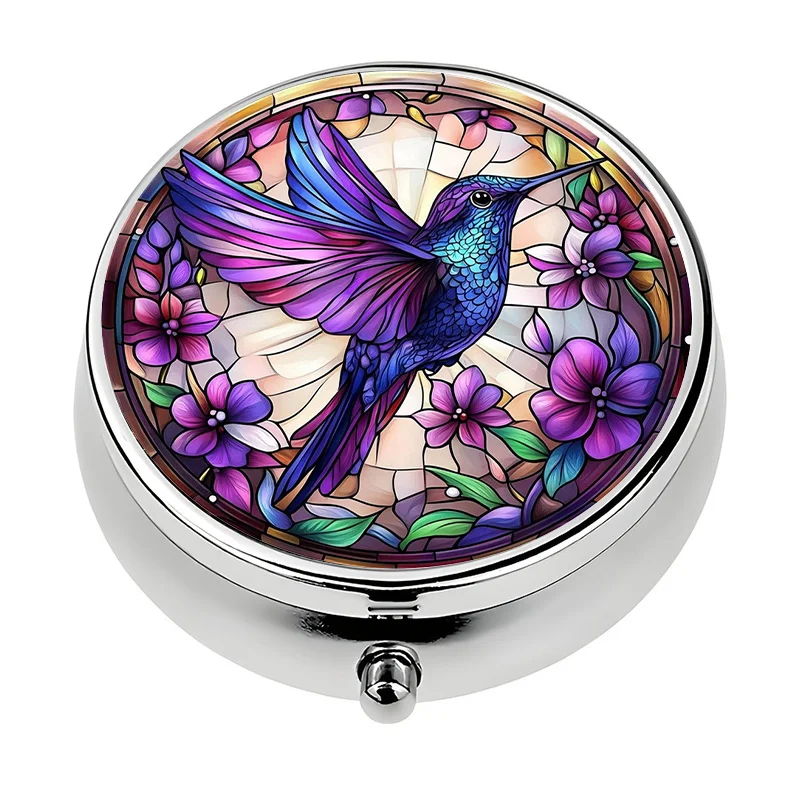 1 metal painted glass pill box with a locking lid and 3 compartments - portable pill organizer with hummingbird and violet flower design, decorative mini box for vitamins, suitable as a gift (pink, purple, green)