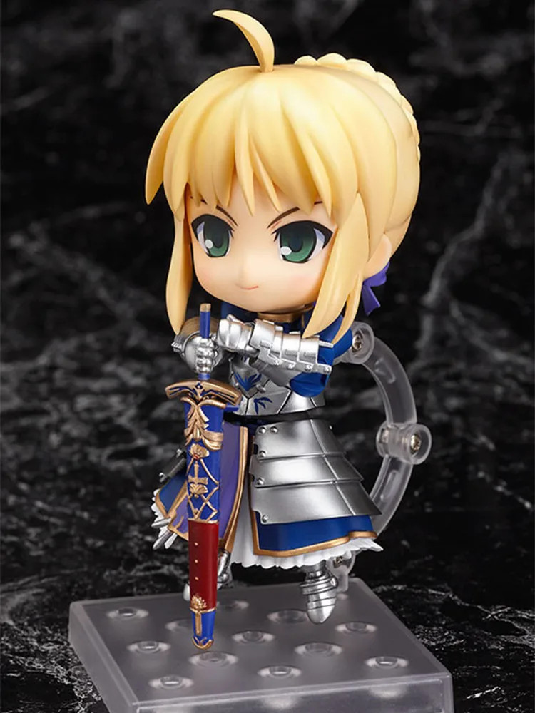 10CM Saber Anime Fate/Stay night Figurka 121 Lily Figurka Knight King Saber Caliburn Battle Scene Model PVC Prezent Dla dzieci Dekoracja