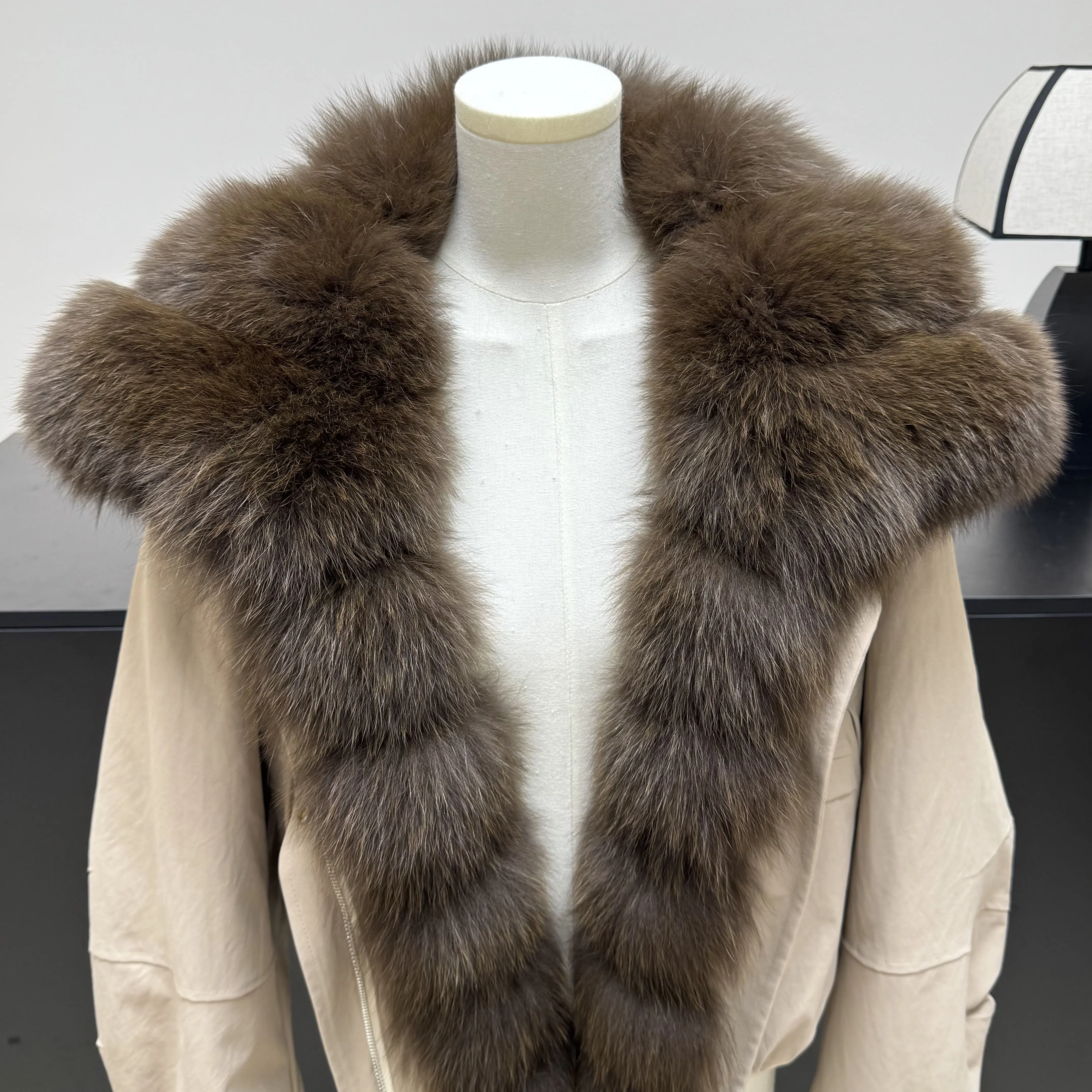 Women's Jacket 100% Natural True Fox Fur Collar Coat 2025 New Winter Duck Down Down Jacket Warm Women Luxury Outerwear Jackets