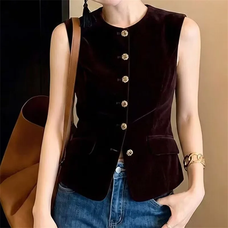 fashion Round Neck Metal Buckle Velvet Vest Coat Retro Temperament Sleeveless Waistcoat Cardigan Loose Commuter Ladies' Top New