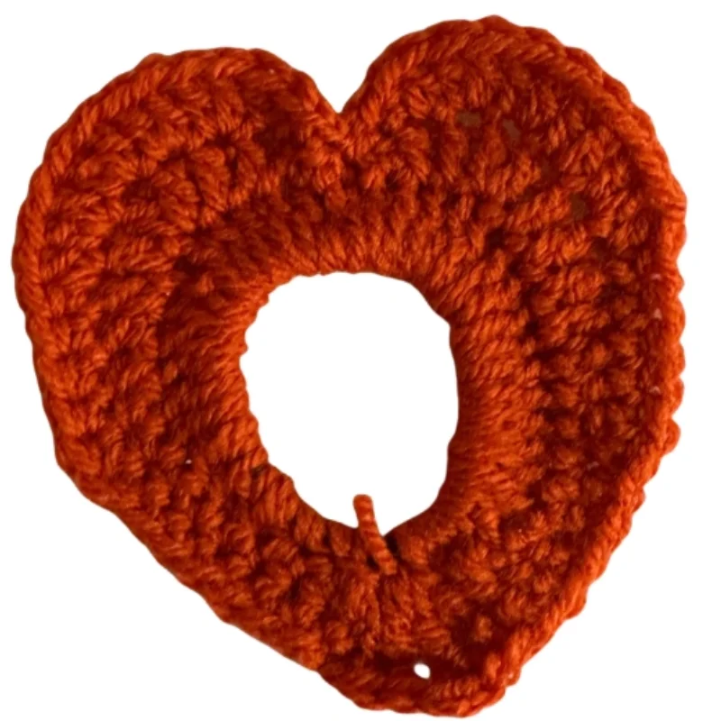 Chouchou en forme d'amour au crochet fait à la main, élastique en caoutchouc pour enfants et adultes, cheveux fixes, décoration rouge, haute qualité