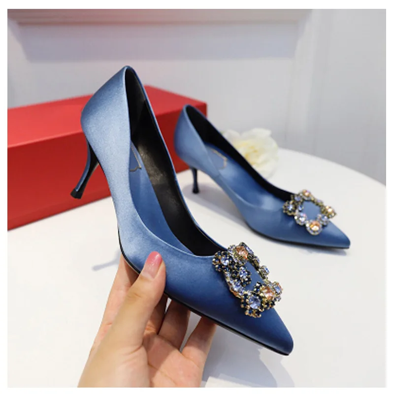 

Spring Pointed Toe Crystal Buckle Sandals Fashion Slip on Women Shoes Cover Heel Femae Pumps Zapatos Mujer