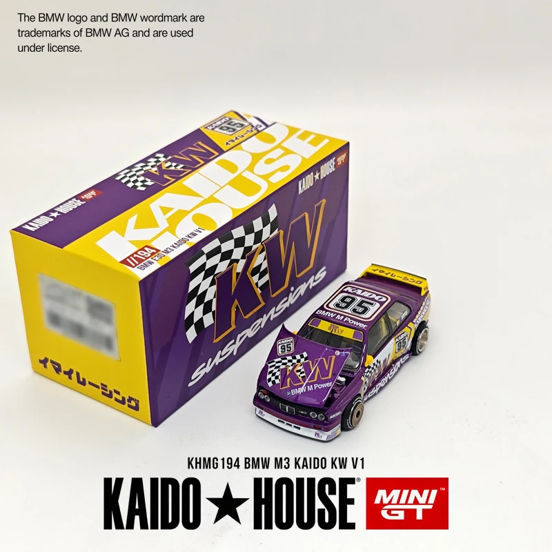 Kaido House 1:64 KHMG194 E30 M3 BMW KW V1 Purple Widebody Open Engine Hood Diecast car model In Stock