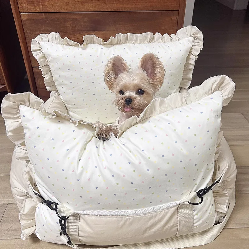 

Car Pet Bed Dog Booster Seat, Safety Dog Car Seat with Ruffle, Portable Pet Carrier for Small Dogs