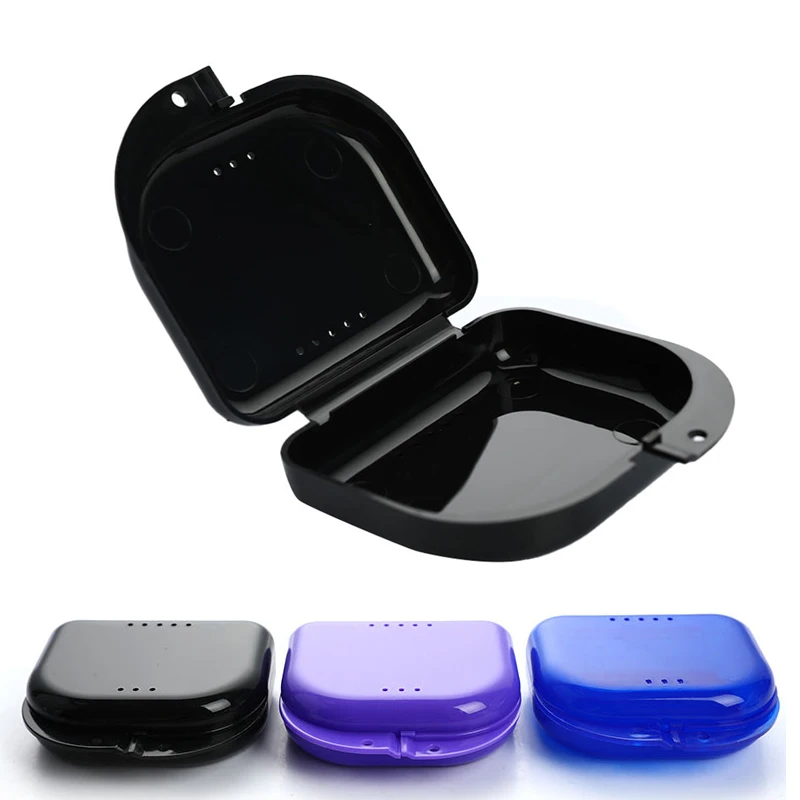 1PC Denture Box Case Tight Snap Lock Retainer Holder Fake Teeth Cover Retainer Case With Vent Holes Orthodontic Mouth Guard Case