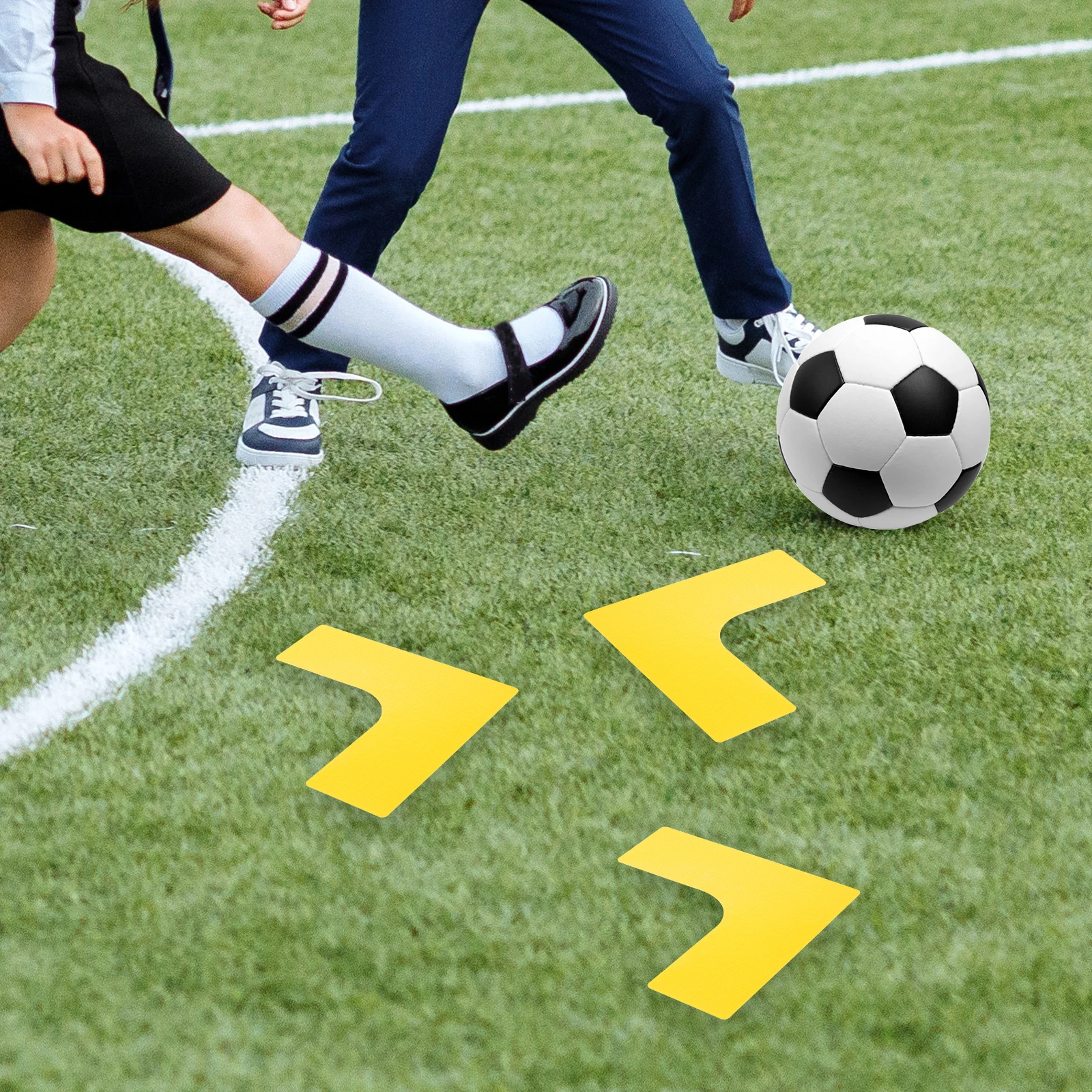 

4 Pcs Basketball Court Logo Mat PP Spot Markers Right Angle Design Tennis Soccer Training Floor Equipment for Sports