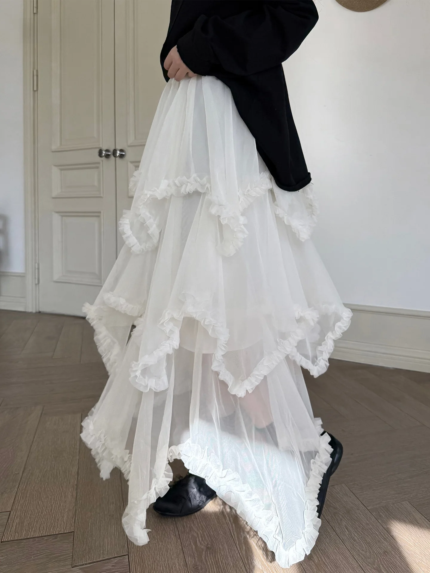 

Land And Mountain Island Fce A-Line Midi Skirt White Lace Asymmetrical Design Wooden Heavyweight Women's Skirt