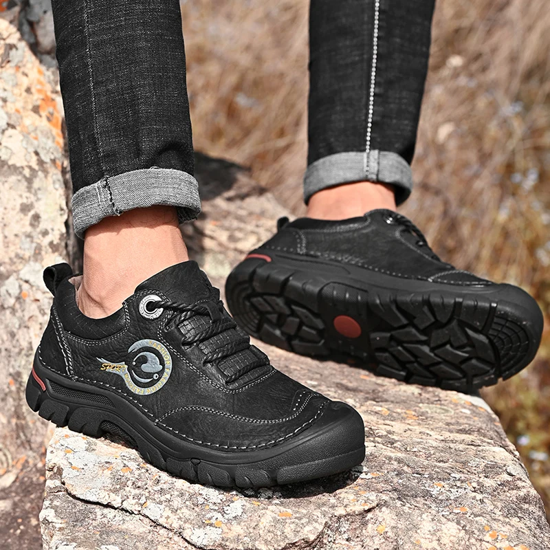 

British Style Men's Leather Wingtip Shoes Hand Stitched Details Wide Fitting outdoor fashion outdoor walking shoes