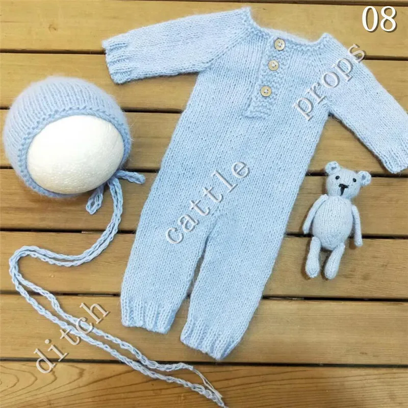 

Newborn Photography props Pants Climbing Clothes BearTotal of Three Sets Handmade Knitted Mink