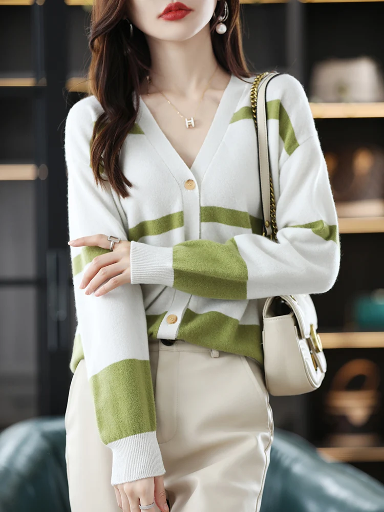 Элегантный модный пуловер из 100%