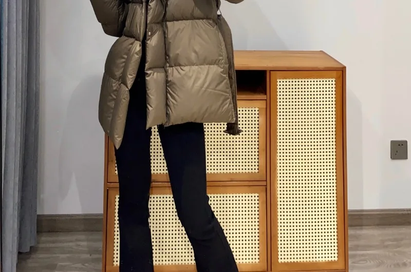 Women's Winter Parka Coat 2026 High-grade Warm Hooded Ladies Outerweat Fashion Loose Temperament Lady Short Down Cotton Jacket