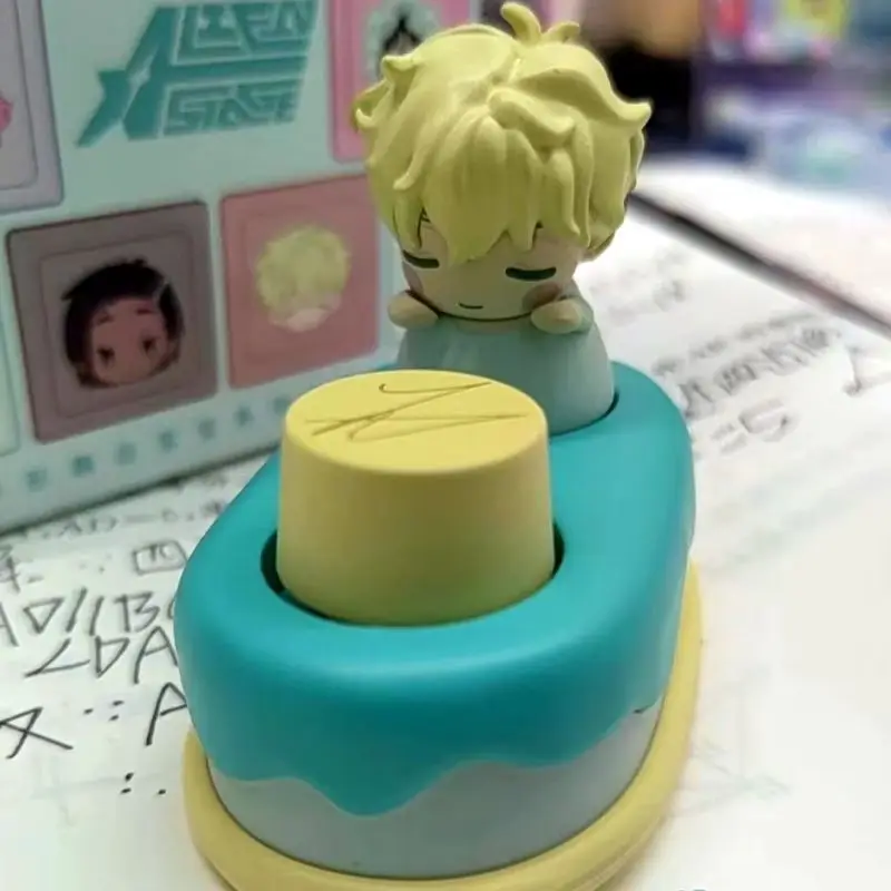 

Фигурка аниме, модель, периферийная коллекция, украшения, игрушки, колпачки для ключей с изображением инопланетян, серия «Слипая коробка», Mizi Sua Ivan Till Luka Hyuna