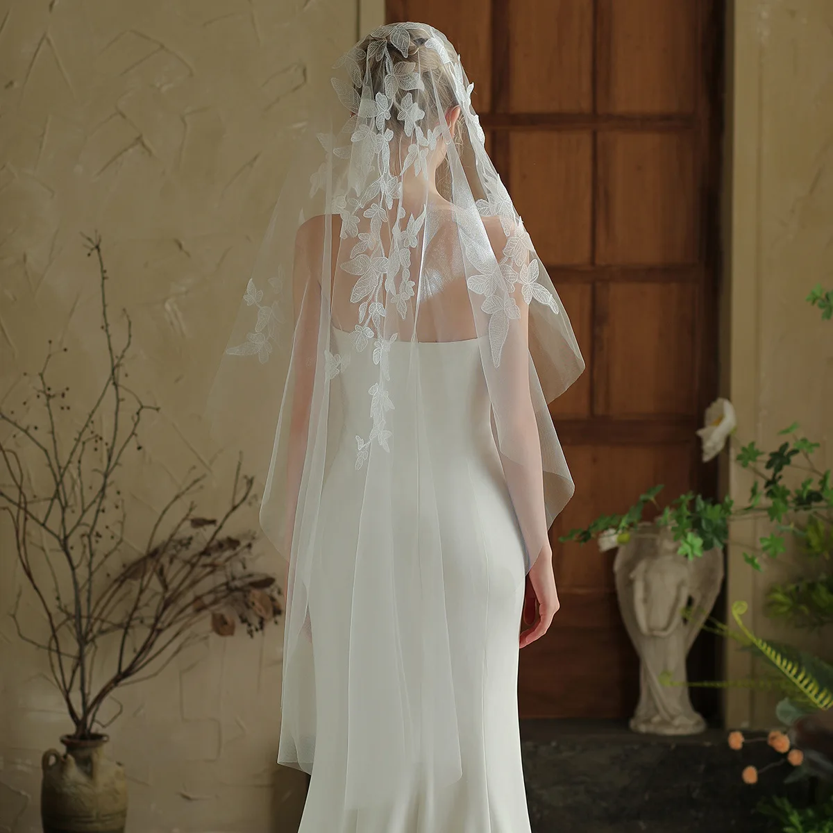 

V388 European and American Style Single-Layer Long Veil, White Ultra-Fairy Lace Comb-Style Bridal Wedding Dress Accessories Wholesale