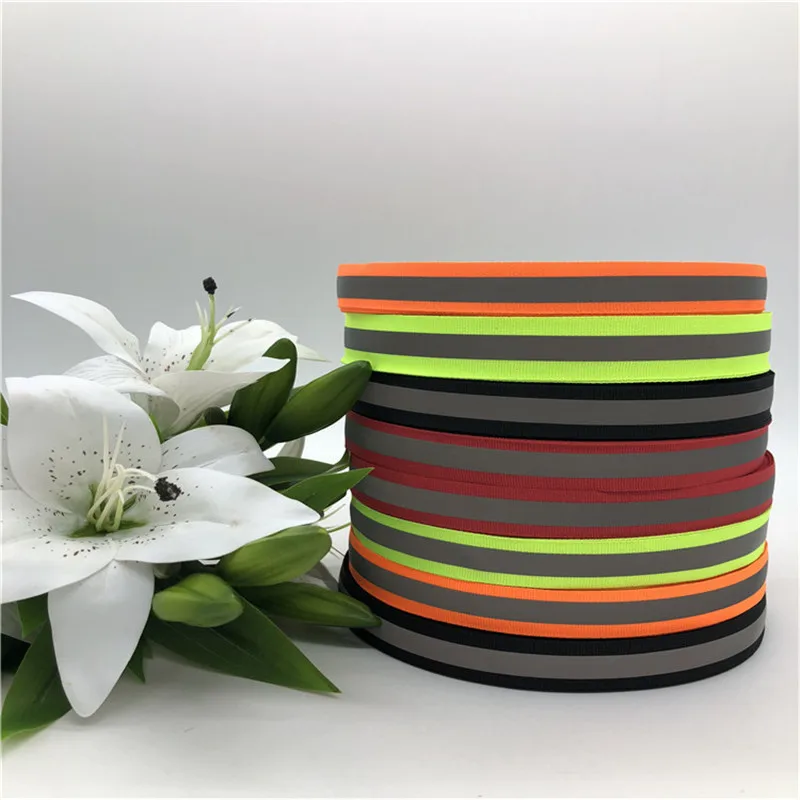 Reflective pendant Reflective keychain Backpack riding Reflective jewelry Double-sided